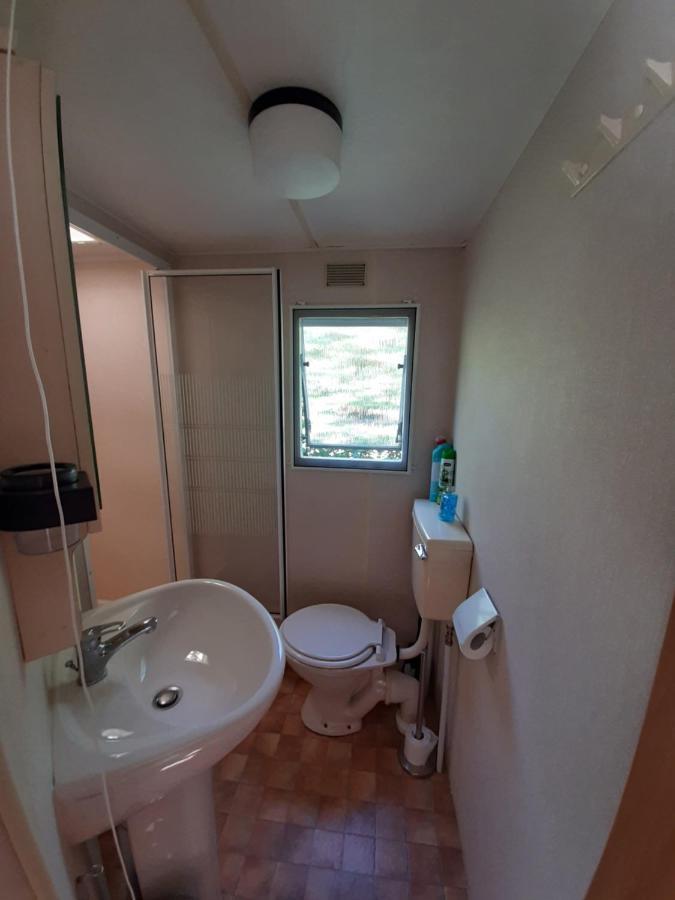 Caravan In Bosrijk Gebied Hotel Zuidlaren Kültér fotó